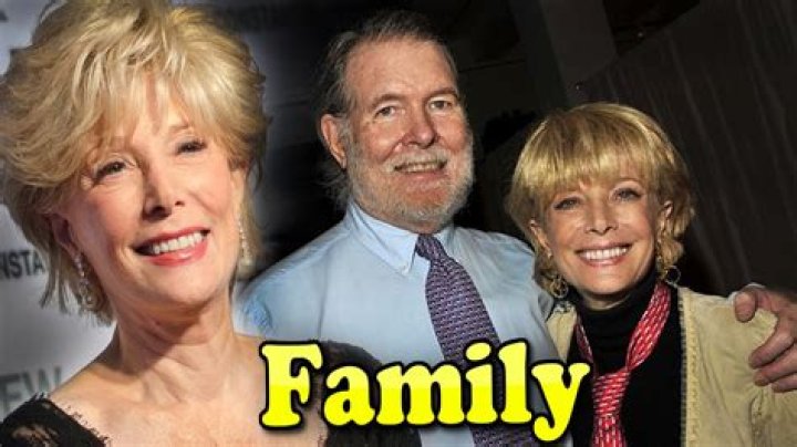 Aaron Latham Wiki, Biography, Net Worth, Lesley Stahl Husband, Family