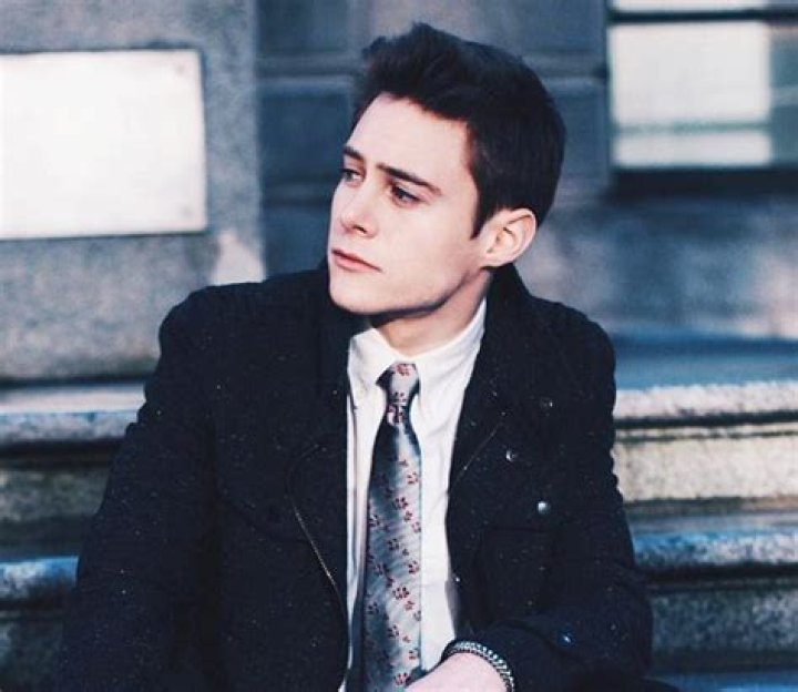Callan Porter Biography; Age, Girlfriend, Movies, Height