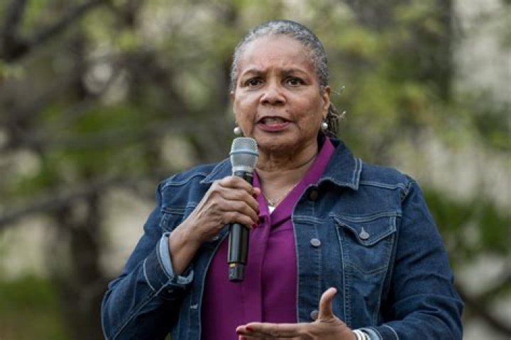 Deborah Peoples Wikipedia Bio: Meet Fort Worth Mayor Husband