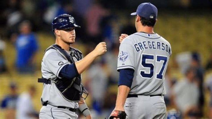 Who Is Yasmani Grandal Married To?