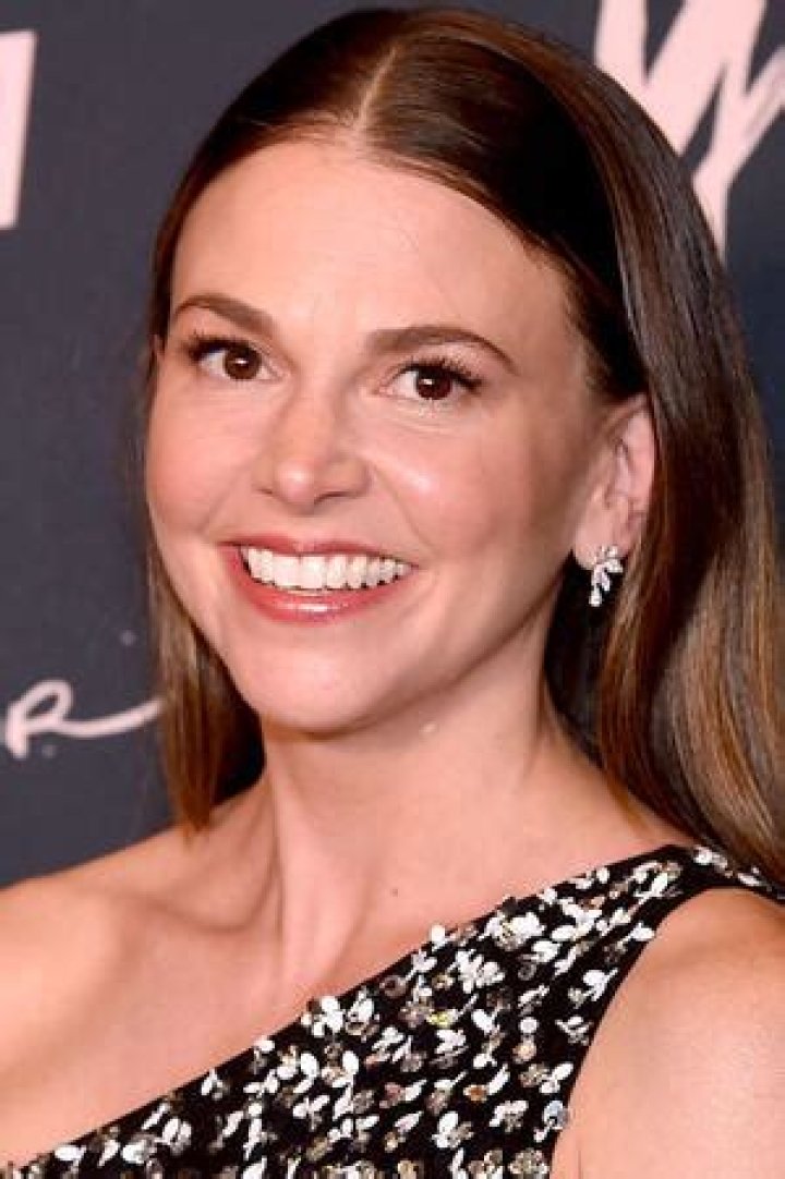 Zena Foster Biography, Age, Height, Wiki, Ethnicity, Married, Kids, Net Worth